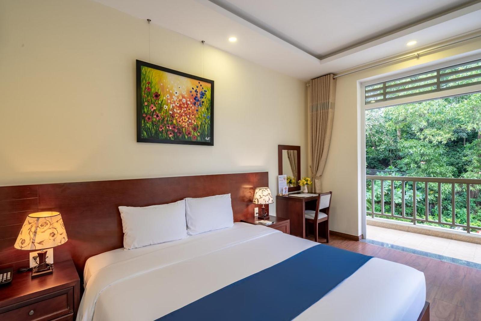 Bounce Beach Resort And Spa Da Nang Rum bild