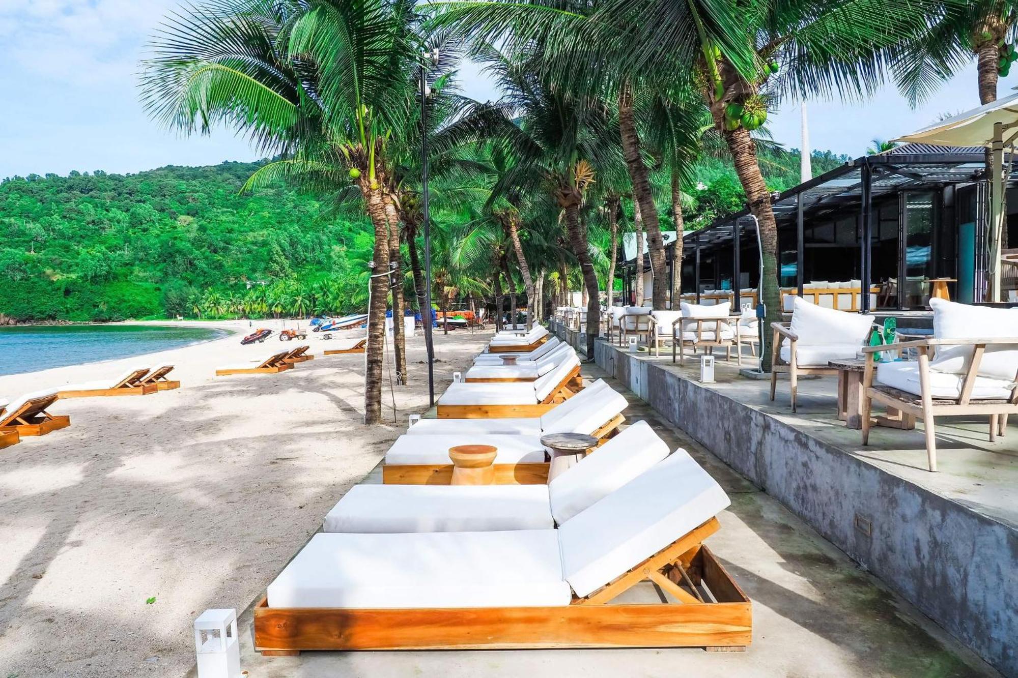 Bounce Beach Resort And Spa Da Nang Exteriör bild